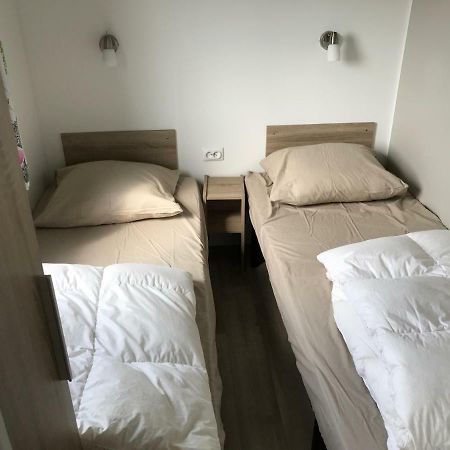 Caravan Middelkerke Hotel Buitenkant foto