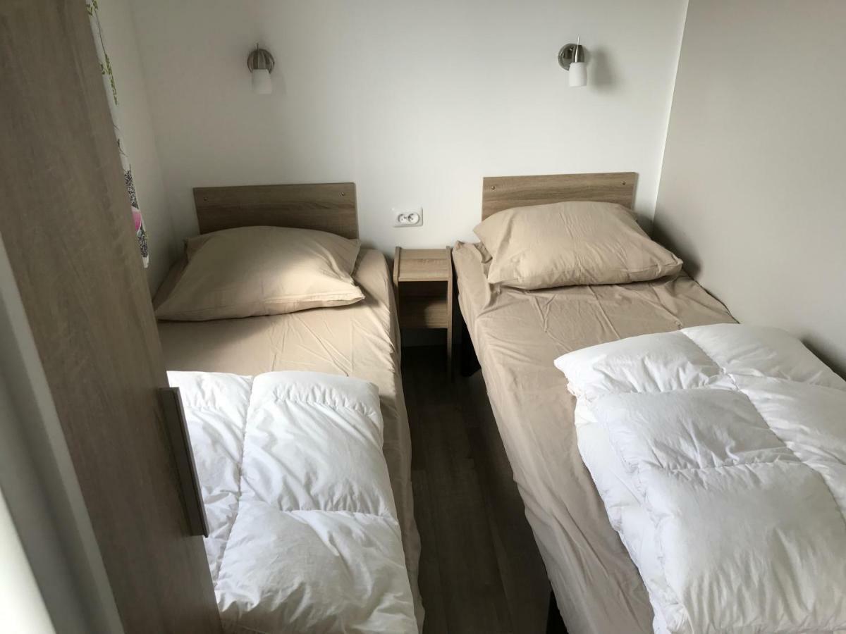 Caravan Middelkerke Hotel Buitenkant foto